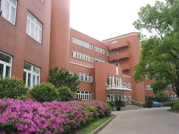 上海市民辦新虹橋中學