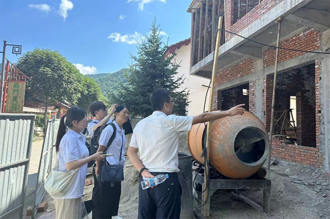 西安工程大學(xué)學(xué)子三下鄉(xiāng)：秦嶺生態(tài)開發(fā)保護(hù)，攜手共建法治秦嶺