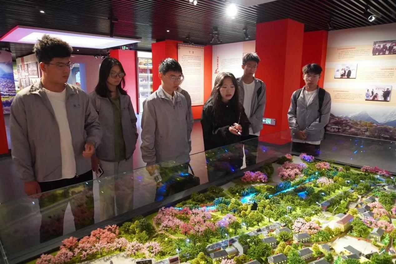 鄉(xiāng)村振興、民族團結(jié)——河南工業(yè)大學(xué)社會實踐團隊深度赴西藏嘎拉村探訪實踐
