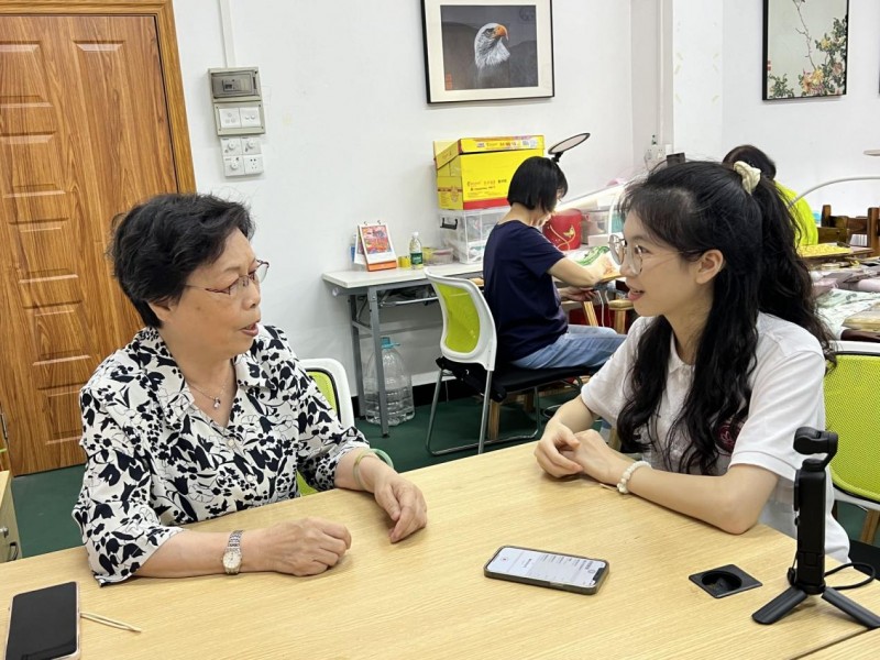 步入廣繡之境，對話非遺傳承人