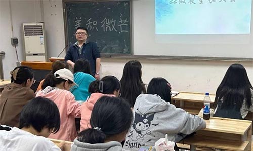 善積微芒，造炬成陽——2022級寢室長大會成功召開