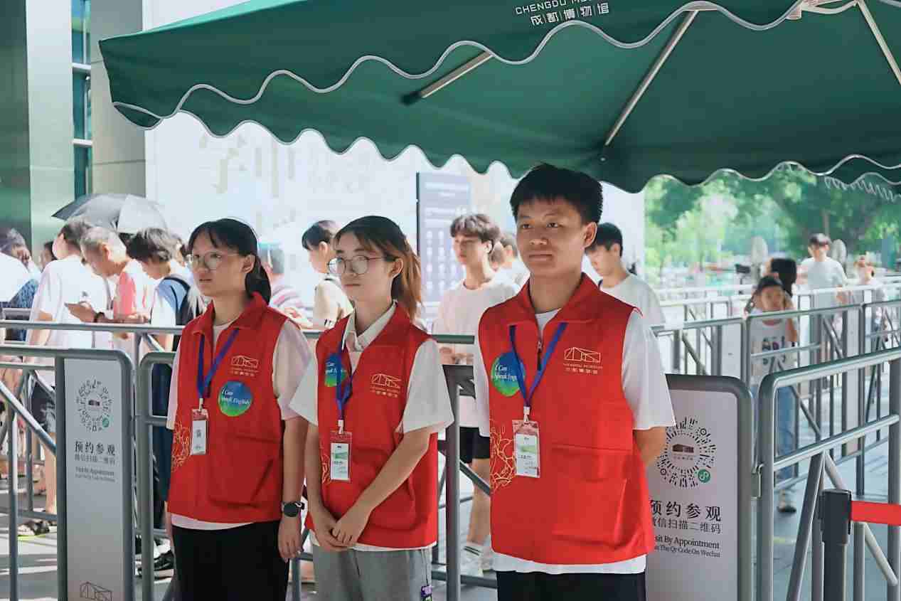 “歷史漫步，中外徜徉” ——愛益陽光赴成博社會實踐隊再赴成都博物館開展志愿活動