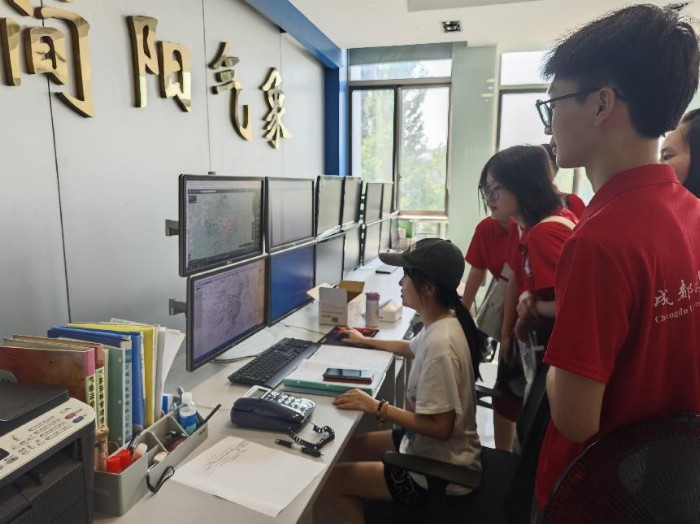 成都信息工程大學(xué)簡(jiǎn)陽(yáng)隊(duì)赴簡(jiǎn)陽(yáng)市開(kāi)展”三下鄉(xiāng)”暑期實(shí)踐活動(dòng)