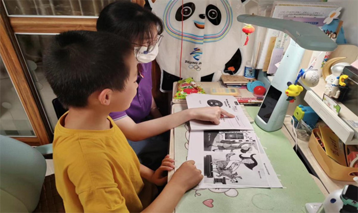 實(shí)踐掠影：愛心陪伴，童趣融融