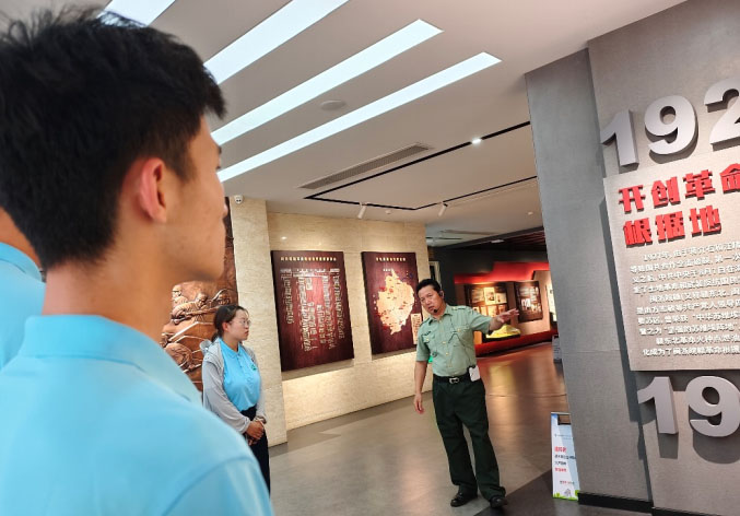浙江農(nóng)林大學(xué)實踐團順利學(xué)習(xí)參觀開化縣浙西革命斗爭紀念館