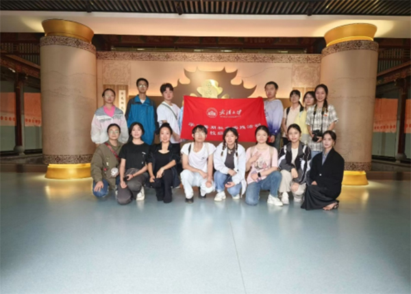 武大學(xué)子暑假行：調(diào)研孟連咖啡,精品啡你莫屬