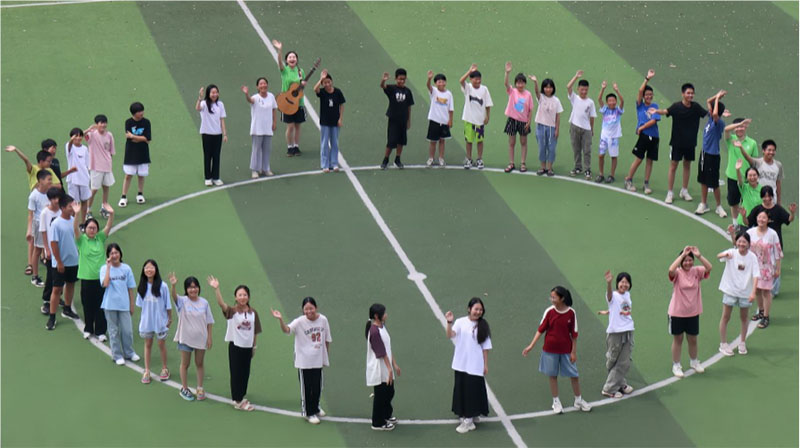 《法律宣講走進溈濱中學，音樂治療點亮法治之光》