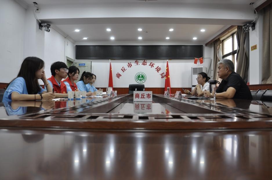 河海大學(xué)大學(xué)生志愿者赴河南省商丘市開展低碳節(jié)水環(huán)?？破招袆?dòng)，助力鄉(xiāng)村振興