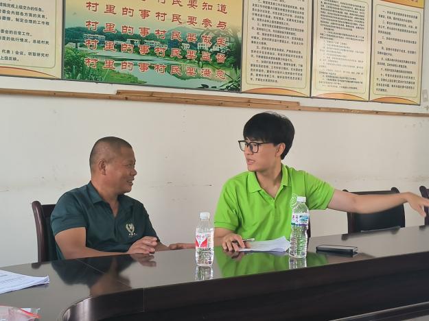 攜手調(diào)研求精確，拜訪宗祠引深省