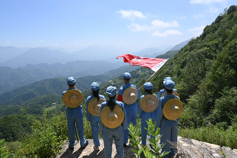重外院學(xué)子三下鄉(xiāng)：走進(jìn)城口縣紅軍村，書(shū)寫(xiě)青年鄉(xiāng)村實(shí)踐故事