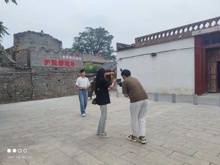 挽民族星光，尋家鄉(xiāng)特色
