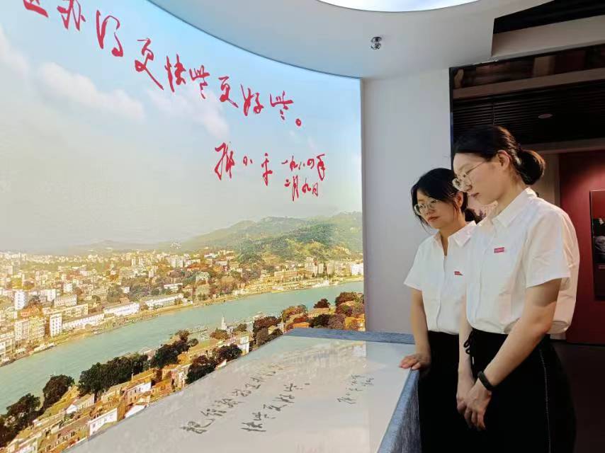 福醫(yī)學子三下鄉(xiāng)：見證改革歷程，傳承嘉庚精神