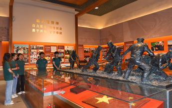 綠林之聲團隊三下鄉(xiāng)：走進北大荒，見證現(xiàn)代化