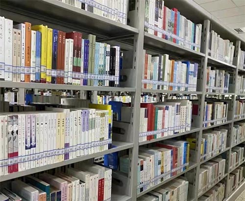 捐書筑夢，墨香傳情