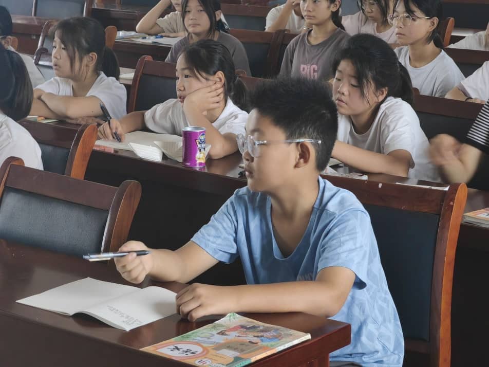 合肥大學(xué)能源材料與化工學(xué)院“三葉草照亮鄉(xiāng)村夢，攜手共譜教育曲”暑期三下鄉(xiāng)社會實