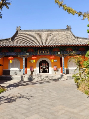 “翰墨鄉(xiāng)韻”社會(huì)實(shí)踐隊(duì)：探尋膠州慈云寺文化，傳承千年古韻