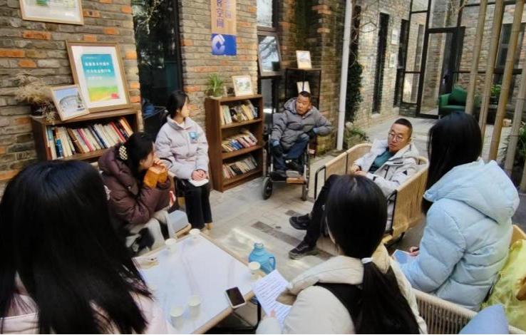 馬郢村的“尋寶計(jì)劃”：鄉(xiāng)村振興中的老齡化破局之路——國(guó)際經(jīng)濟(jì)貿(mào)易學(xué)院“同心振鄉(xiāng)隊(duì)”赴合肥市馬郢村開(kāi)展寒假社會(huì)實(shí)踐