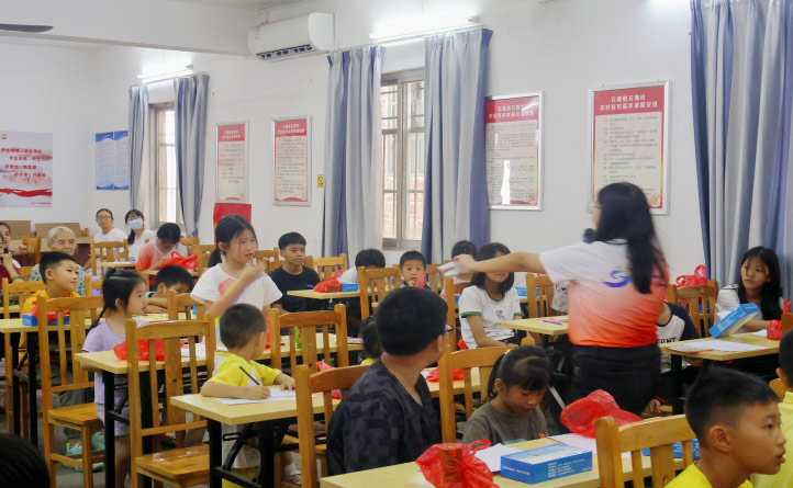 華南師范大學地理科學學院紅色宣講團進校園宣講