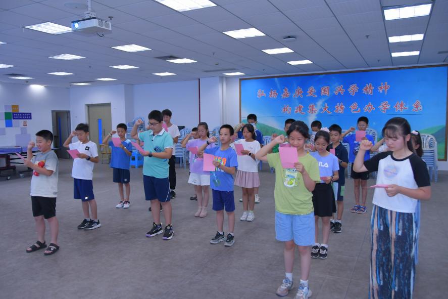 遨游數(shù)理蘇頌伴，點燃夏日展英才 3