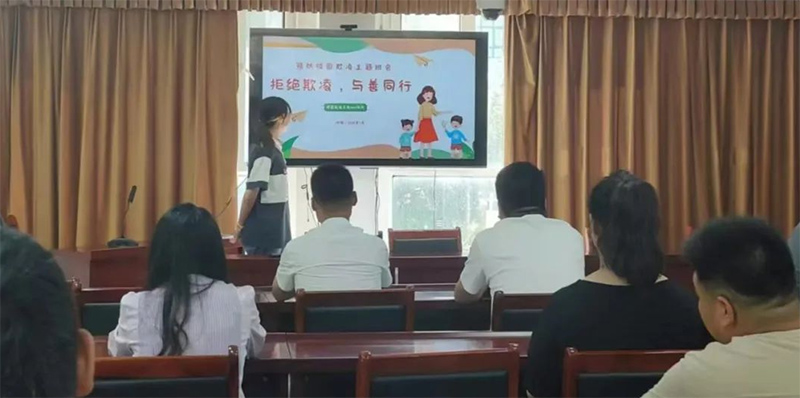 飛鳥計劃實踐隊成員——承德圍場縣通祥社區(qū)宣講