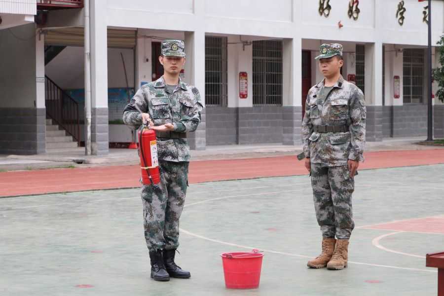 國防教育潤啟童心，紅色基因永傳承 ——木腳村開展國防動員 教育聯(lián)學(xué)活動