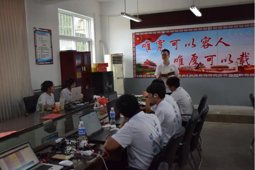 助力鄉(xiāng)村教育 呵護留守兒童