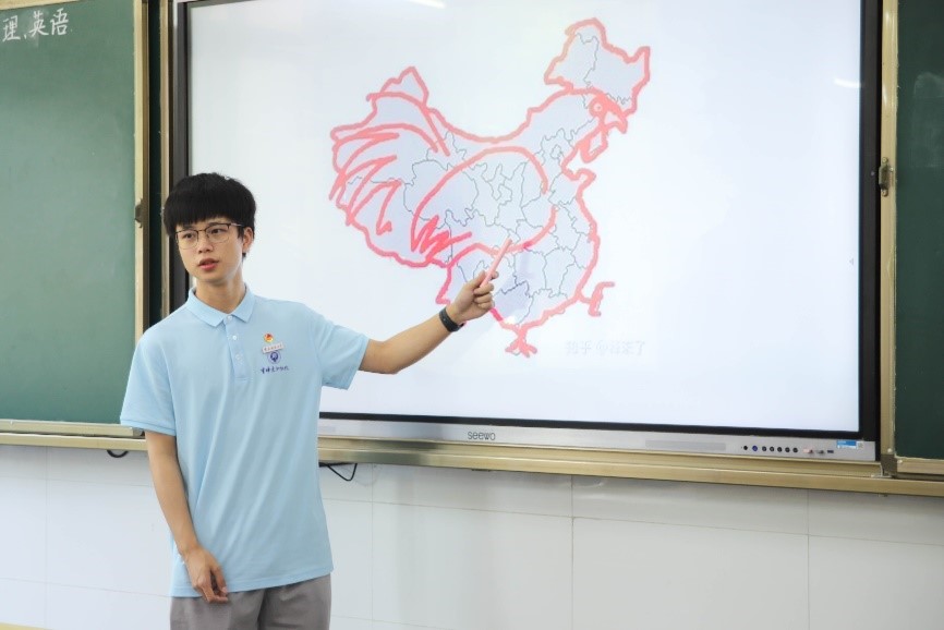 聆聽黨史故事，傳承長(zhǎng)征精神