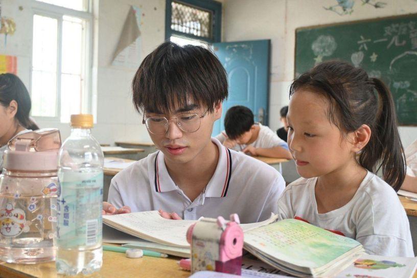 安徽學子三下鄉(xiāng)實踐感悟 情系支教繼奮發(fā)