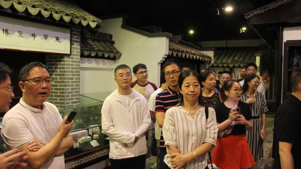 【薪火實踐團(tuán)成果薈萃】致知力行 踵事增華，南中醫(yī)薪火實踐團(tuán)探尋中醫(yī)藥發(fā)展和文化傳播