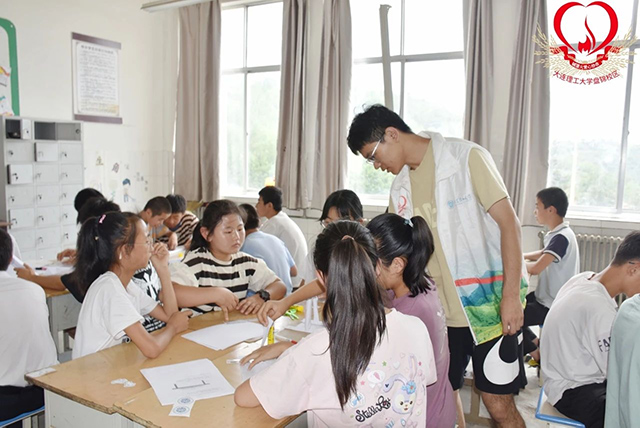 大連理工大學(xué)盤錦校區(qū)2024隴韻堿蓬火支教隊(duì)志愿支教實(shí)踐圓滿結(jié)束