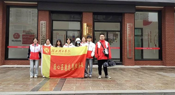 推廣普通話，異域?yàn)橐患?></a></li></ul>
<ul class=